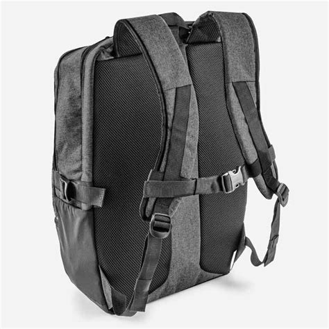 mochila 33 litros|Mochila 33L ESSENTIAL Gris oscuro .